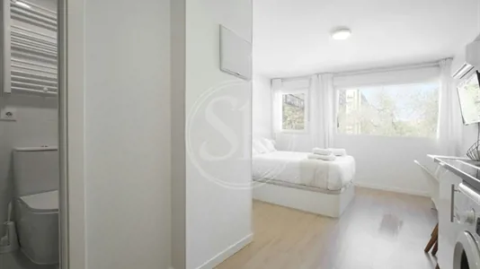Apartments in Madrid Ciudad Lineal - photo 3