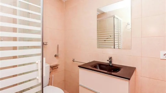 Rooms in Reus - photo 7