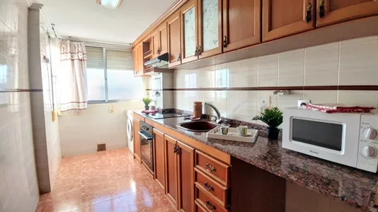 Rooms in Burjassot - photo 8