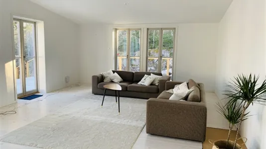 Houses in Österåker - photo 11