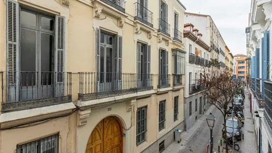 Rooms in Madrid Centro - photo 7