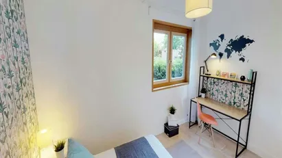 Room for rent in Nanterre, Île-de-France
