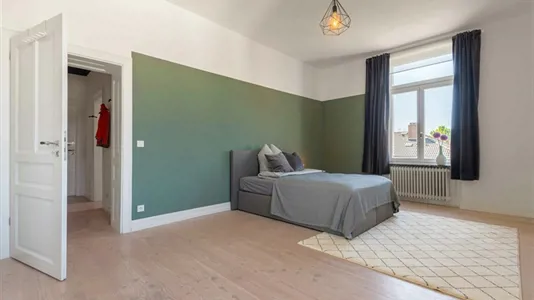 Rooms in Frankfurt Innenstadt III - photo 2