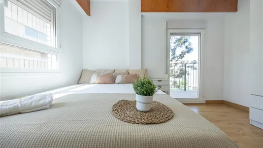 Rooms in Tavernes Blanques - photo 4