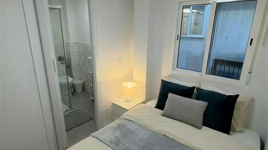 Rooms in Valencia Ciutat Vella - photo 1