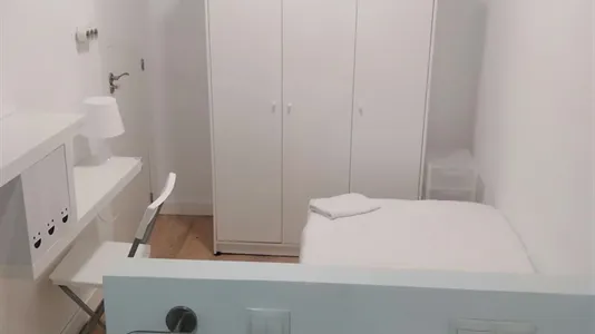 Rooms in Mislata - photo 10