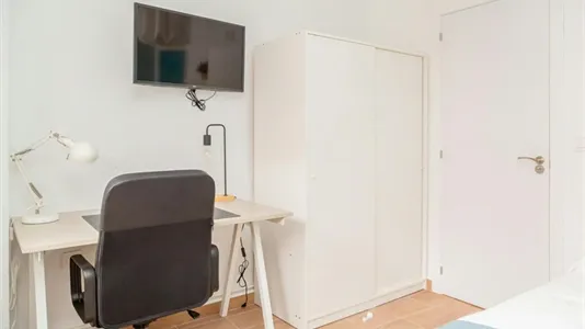 Rooms in Zaragoza - photo 4