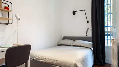 Room for rent in Milano Zona 4 - Vittoria, Forlanini, Milan