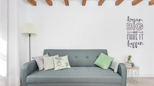 Apartments in Barcelona Ciutat Vella - photo 4