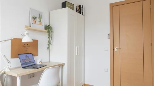 Rooms in Adaro - photo 4