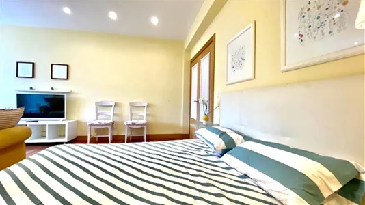 Rooms in Bilbao - photo 7