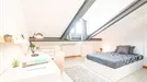 Room for rent, Padua, Veneto, &lt;span class=&quot;blurred street&quot; onclick=&quot;ProcessAdRequest(7736883)&quot;&gt;&lt;span class=&quot;hint&quot;&gt;See streetname&lt;/span&gt;[xxxxxxxxxxxxx]&lt;/span&gt;