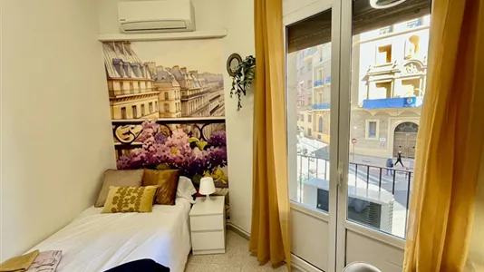 Rooms in Zaragoza - photo 4