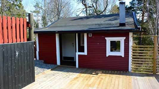 Houses in Huddinge - photo 4