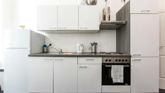 Rooms in Berlin Charlottenburg-Wilmersdorf - photo 5