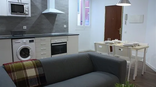 Rooms in Madrid Centro - photo 6