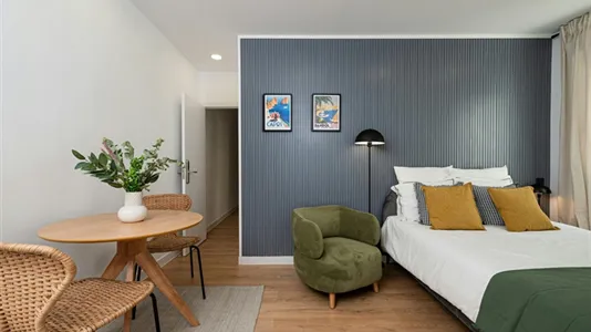 Rooms in Madrid Centro - photo 5