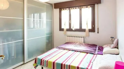 Room for rent in Milano Zona 6 - Barona, Lorenteggio, Milan