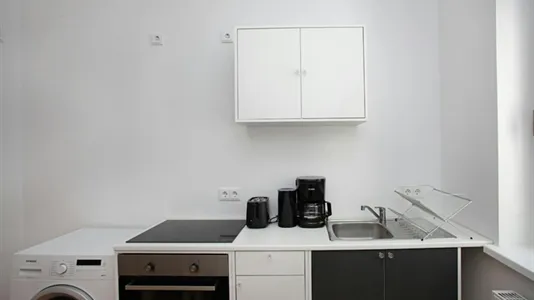 Rooms in Berlin Friedrichshain-Kreuzberg - photo 6