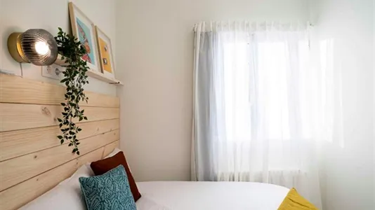 Rooms in Madrid Chamberí - photo 1