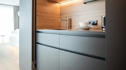 Apartments in Berlin Charlottenburg-Wilmersdorf - photo 5