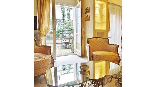 Apartments in Paris 2ème arrondissement - Bourse - photo 8