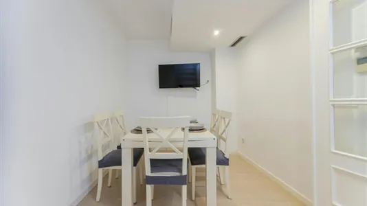 Rooms in Valencia Extramurs - photo 7