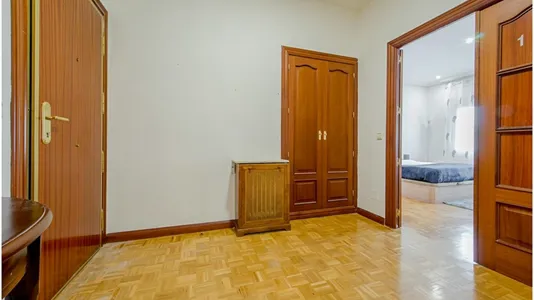 Rooms in Madrid Chamartín - photo 7