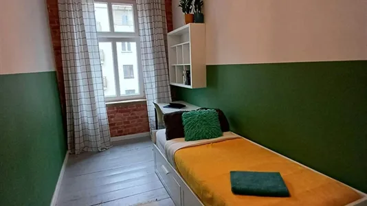 Rooms in Wrocław - photo 1