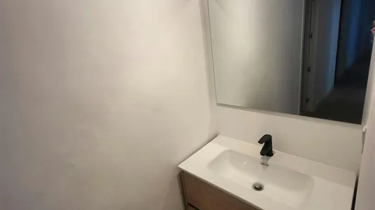 Rooms in Zaragoza - photo 4