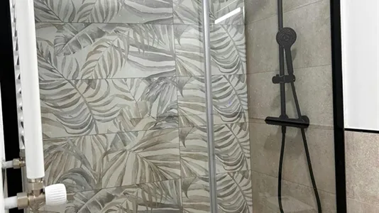 Rooms in Madrid Chamberí - photo 8