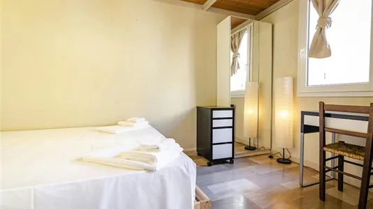 Apartments in Bologna - photo 9