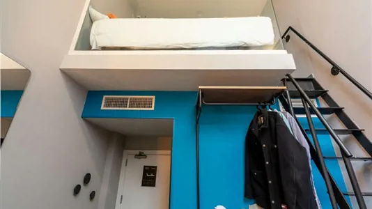 Rooms in Barcelona Sant Martí - photo 3