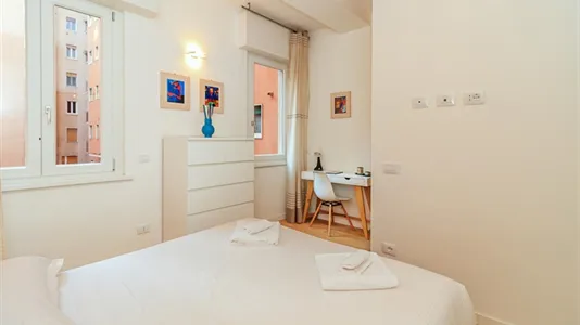 Apartments in Milano Zona 8 - Fiera, Gallaratese, Quarto Oggiaro - photo 9