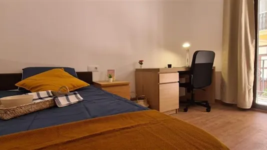 Rooms in Valencia Ciutat Vella - photo 10