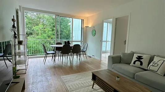 Rooms in Pontoise - photo 1