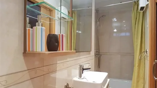 Rooms in Barcelona Sant Martí - photo 4