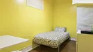 Room for rent, Lisbon (region), &lt;span class=&quot;blurred street&quot; onclick=&quot;ProcessAdRequest(10914978)&quot;&gt;&lt;span class=&quot;hint&quot;&gt;See streetname&lt;/span&gt;[xxxxxxxxxxxxx]&lt;/span&gt;