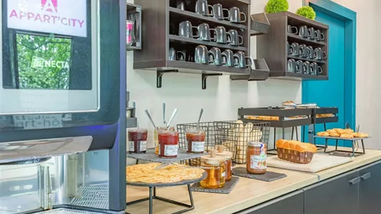 Apartments in Bordeaux - photo 6