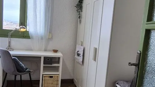 Rooms in Valencia Ciutat Vella - photo 9