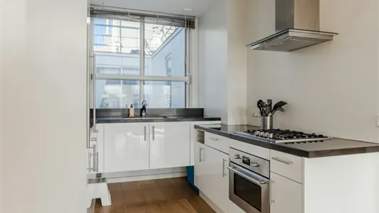 Apartments in Location is not specified - photo 8