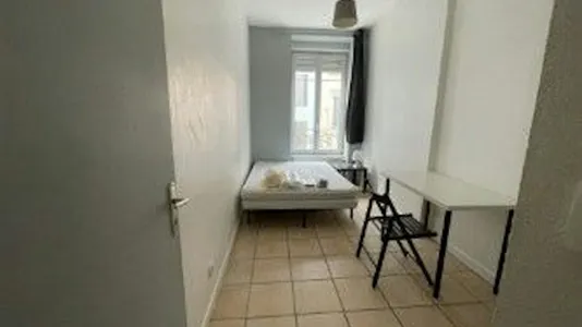 Rooms in Lyon - photo 1