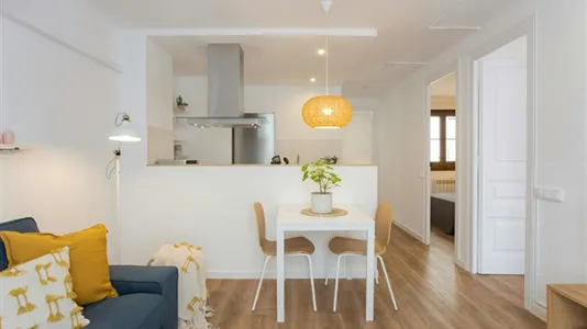 Apartments in Barcelona Ciutat Vella - photo 4