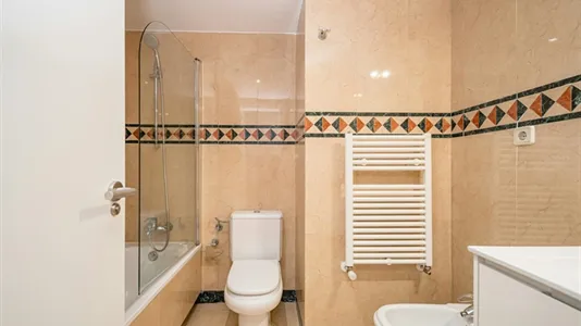 Rooms in Madrid Chamartín - photo 4