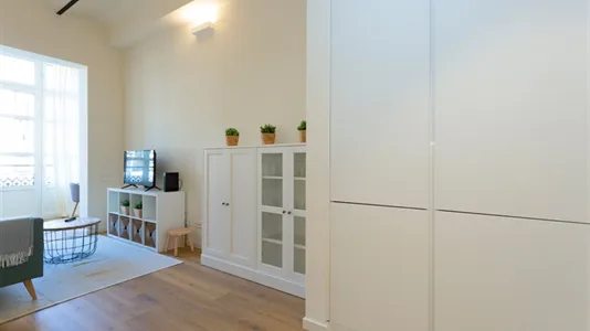 Apartments in Barcelona Eixample - photo 8