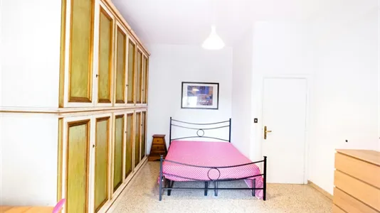 Rooms in Roma Municipio V – Prenestino/Centocelle - photo 5