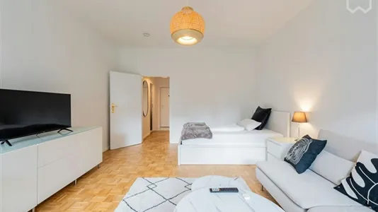 Apartments in Berlin Charlottenburg-Wilmersdorf - photo 5