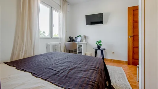 Rooms in Madrid Moncloa-Aravaca - photo 4