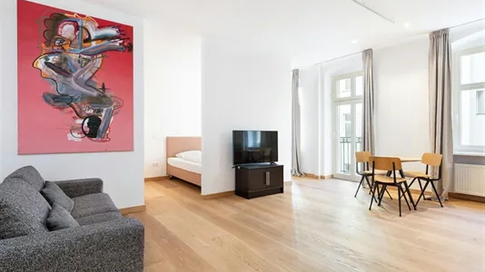 Apartments in Berlin Pankow - photo 2