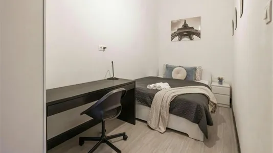 Apartments in Budapest Terézváros - photo 10